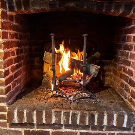 Maison De De Charme Le Cellier *